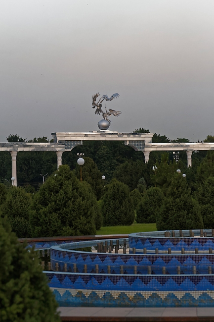 Place de l'Indépendance-019